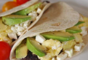 Baleada Sencilla + Huevo + Aguacate